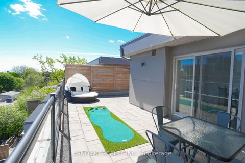 Photo 27 at 7 - 17 Greenbriar Road, Bayview Village, Toronto