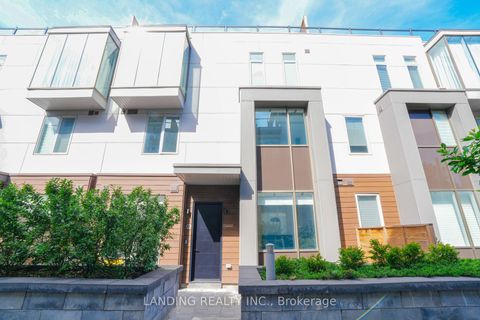 Photo 32 at 7 - 17 Greenbriar Road, Bayview Village, Toronto