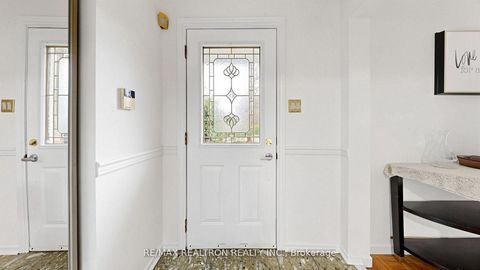 Photo 15 at 135 Avenue Road, North Richvale, Richmond Hill