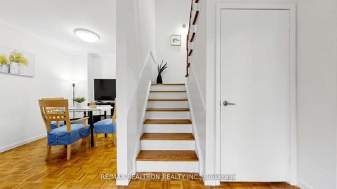 Photo 16 at 135 Avenue Road, North Richvale, Richmond Hill