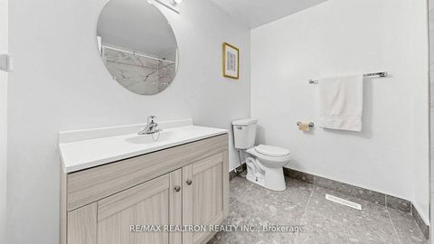 Photo 29 at 135 Avenue Road, North Richvale, Richmond Hill
