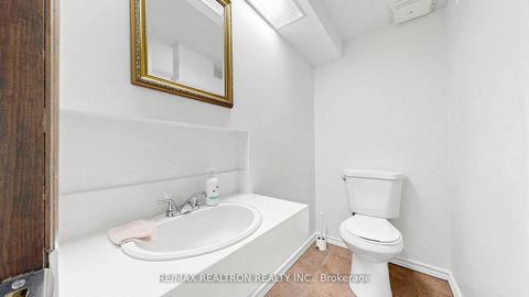 Photo 34 at 135 Avenue Road, North Richvale, Richmond Hill