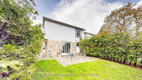 Photo 38 at 135 Avenue Road, North Richvale, Richmond Hill