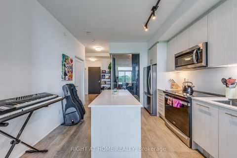 Photo 9 at 619 - 286 Main Street, Danforth, Toronto