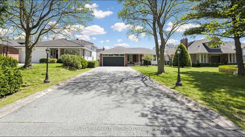 Photo 4 at 55 Sunvale Drive, Richview, Toronto