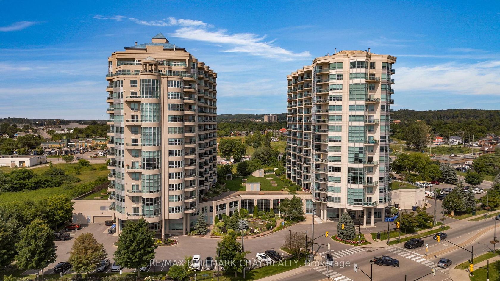302 - 6 Toronto Street, City Centre, Barrie photo 5