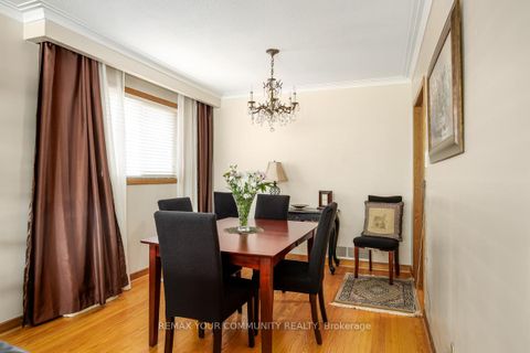 Photo 8 at 267 Horsham Avenue, Willowdale West, Toronto