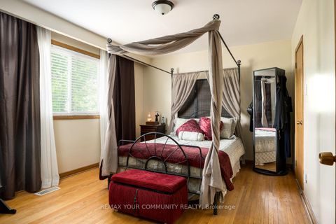 Photo 13 at 267 Horsham Avenue, Willowdale West, Toronto