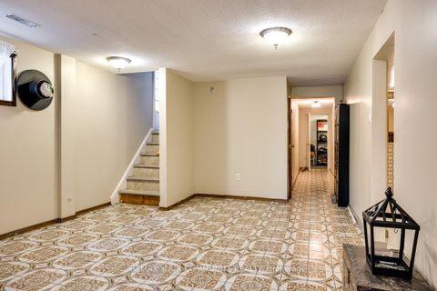 Photo 22 at 267 Horsham Avenue, Willowdale West, Toronto
