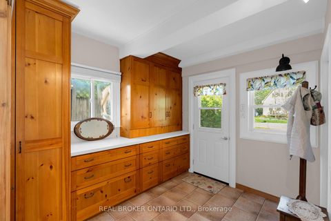 Photo 10 at 145 Collingwood Street, Creemore, Clearview