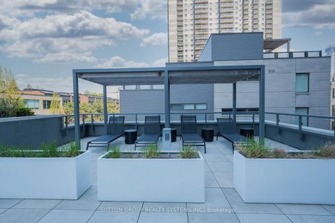 Photo 7 at 807 - 181 bedford Road, Annex, Toronto