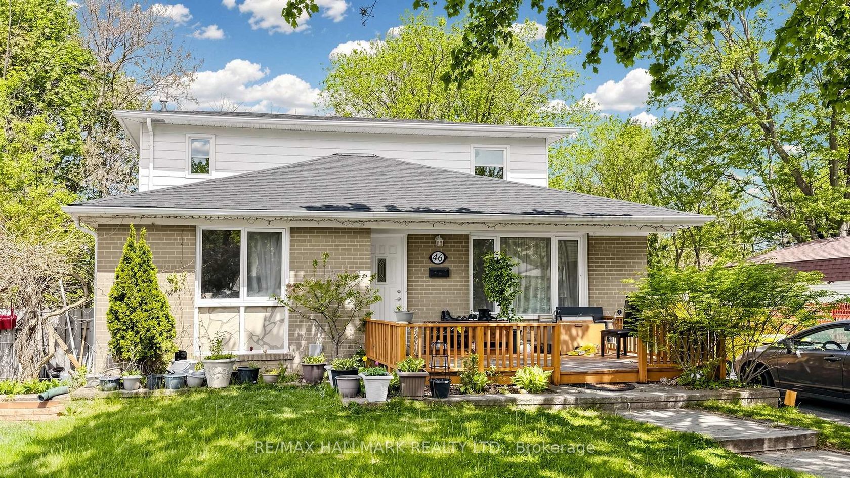 46 Collins Crescent, Aurora Heights, Aurora photo 2