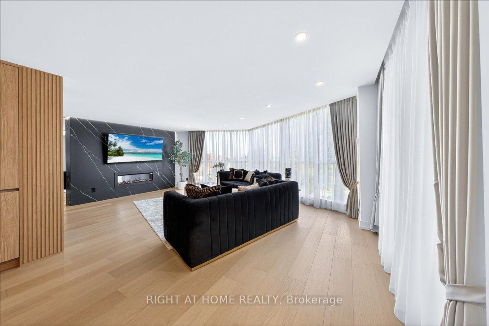 501 - 85 Skymark Drive, Hillcrest Village, Toronto 