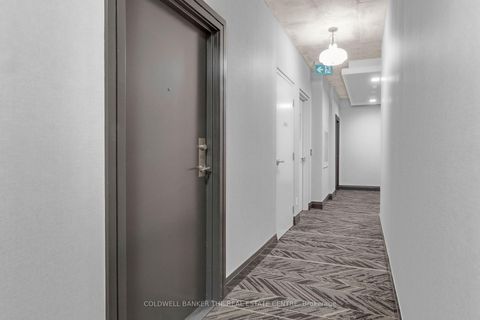 Photo 8 at 802 - 400 Wellington Street W, Waterfront Communities C1, Toronto