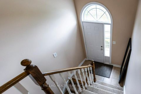 Photo 9 at 61 Mcintyre Drive, Ardagh, Barrie