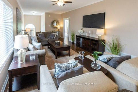 Photo 17 at 61 Mcintyre Drive, Ardagh, Barrie