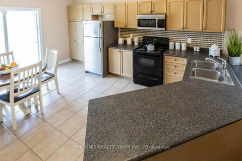 Photo 23 at 61 Mcintyre Drive, Ardagh, Barrie