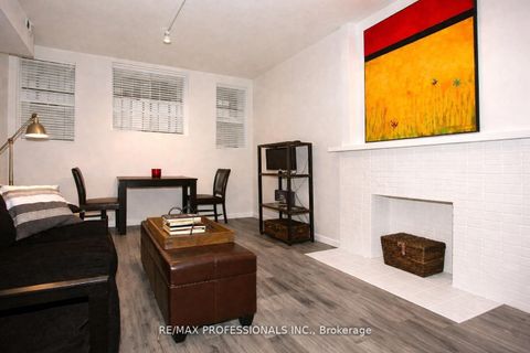 Photo 4 at 105 - 412 Jarvis Street, Yonge Corridor, Toronto