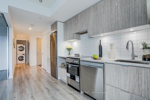 Photo 13 at 3205 - 395 Bloor Street E, North St. James Town, Toronto