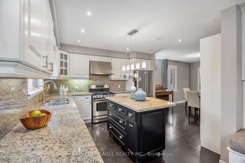 Photo 7 at 20286 Yonge Street, Holland Landing, East Gwillimbury