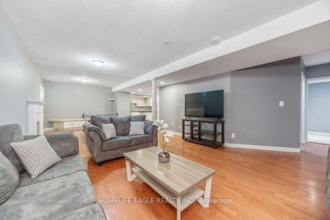 Photo 24 at 20286 Yonge Street, Holland Landing, East Gwillimbury