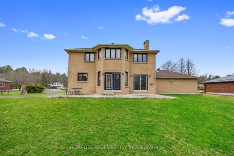 Photo 32 at 20286 Yonge Street, Holland Landing, East Gwillimbury