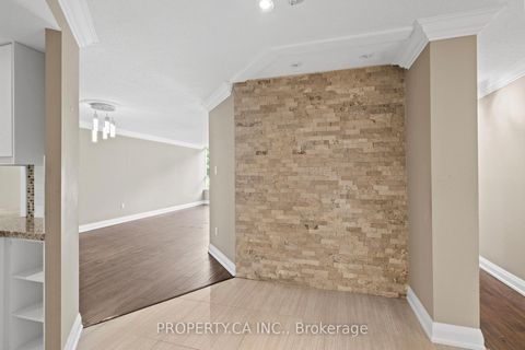 Photo 8 at 101 - 7601 Bathurst Street, Yorkhill, Vaughan