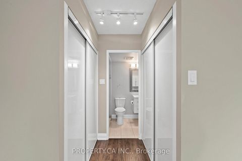 Photo 22 at 101 - 7601 Bathurst Street, Yorkhill, Vaughan