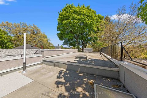 Photo 41 at 35 Beechwood Drive, Broadview North, Toronto