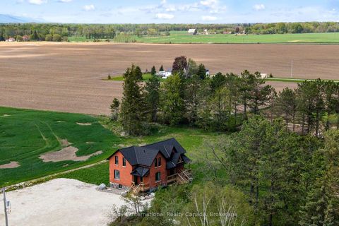 Photo 43 at 1952 Nottawasaga Concession 6, Rural Clearview, Clearview