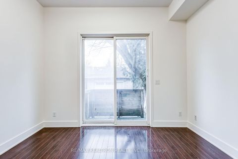 Photo 5 at 588 Ossington Avenue, Little Italy, Toronto