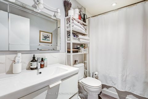 Photo 12 at 588 Ossington Avenue, Little Italy, Toronto