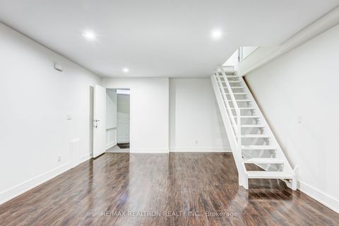 Photo 14 at 588 Ossington Avenue, Little Italy, Toronto