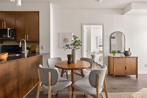 Photo 6 at 2211 - 18 Harbour Street, Waterfront Communities C1, Toronto