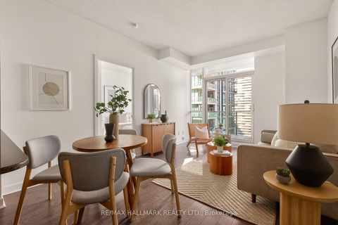 Photo 7 at 2211 - 18 Harbour Street, Waterfront Communities C1, Toronto