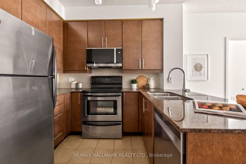 Photo 12 at 2211 - 18 Harbour Street, Waterfront Communities C1, Toronto