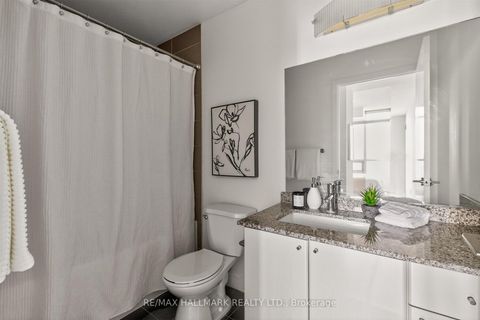 Photo 24 at 2211 - 18 Harbour Street, Waterfront Communities C1, Toronto