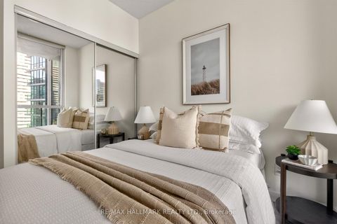 Photo 28 at 2211 - 18 Harbour Street, Waterfront Communities C1, Toronto