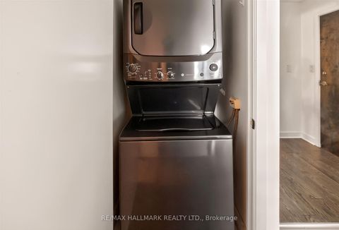 Photo 30 at 2211 - 18 Harbour Street, Waterfront Communities C1, Toronto