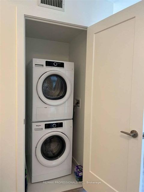 Photo 18 at 1527 - 5 Mabelle Avenue, City Centre West, Toronto