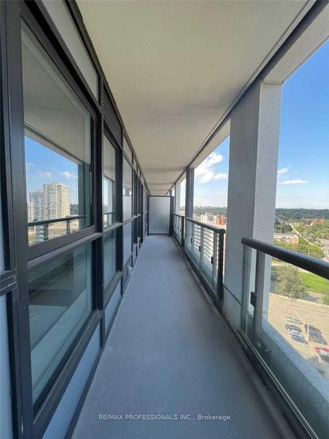 Photo 25 at 1527 - 5 Mabelle Avenue, City Centre West, Toronto