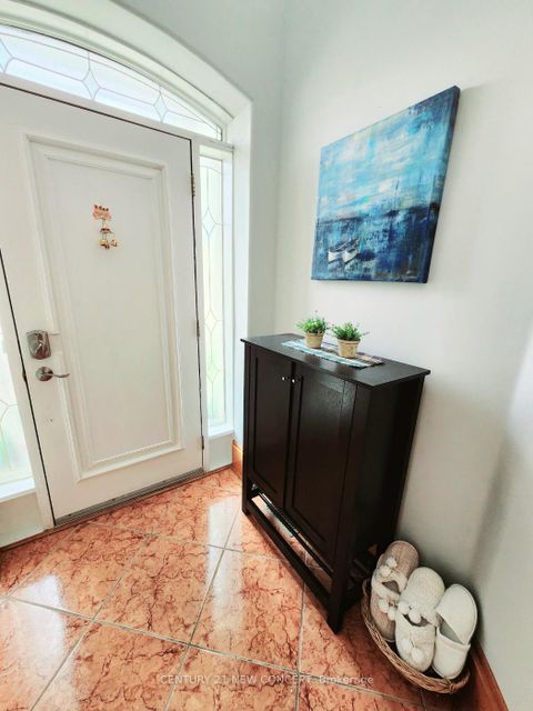 Photo 3 at 24 Abitibi Avenue, Newtonbrook East, Toronto