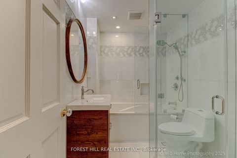 Photo 18 at 379 Huron Street, University, Toronto
