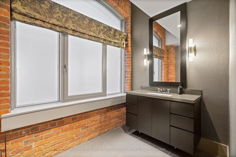 Photo 12 at 300 - 468 Wellington Street W, Waterfront Communities C1, Toronto