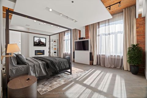 Photo 14 at 300 - 468 Wellington Street W, Waterfront Communities C1, Toronto
