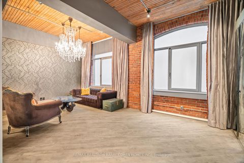 Photo 22 at 300 - 468 Wellington Street W, Waterfront Communities C1, Toronto