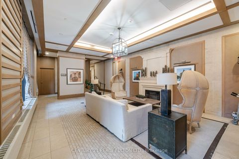 Photo 3 at 501 - 830 Lawrence Avenue W, Glen Park, Toronto