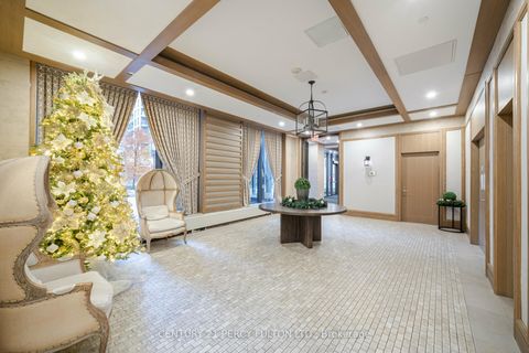Photo 4 at 501 - 830 Lawrence Avenue W, Glen Park, Toronto