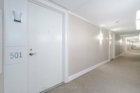 Photo 6 at 501 - 830 Lawrence Avenue W, Glen Park, Toronto