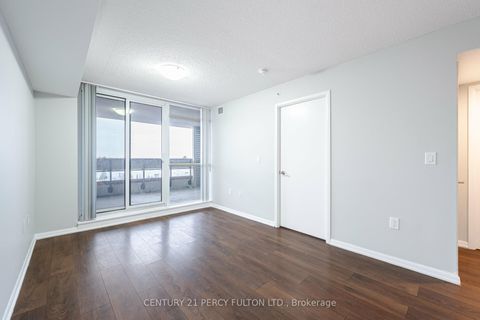 Photo 11 at 501 - 830 Lawrence Avenue W, Glen Park, Toronto